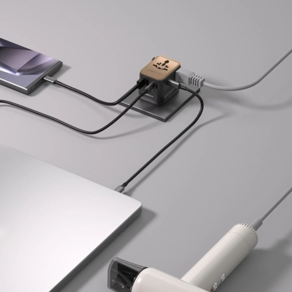 1-World² 5-Port Mini Universal Travel GaN Charger 70W with Dual AC Sandstone 1-World² 5-Port Mini Universal Travel GaN Charger 70W with Dual AC Sandstone