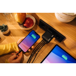 Verbatim Φορτιστής Χωρίς Καλώδιο GaN με Θύρα USB-A και 3 Θύρες USB-C 165W Power Delivery Μαύρος Verbatim Φορτιστής Χωρίς Καλώδιο GaN με Θύρα USB-A και 3 Θύρες USB-C 165W Power Delivery Μαύρος